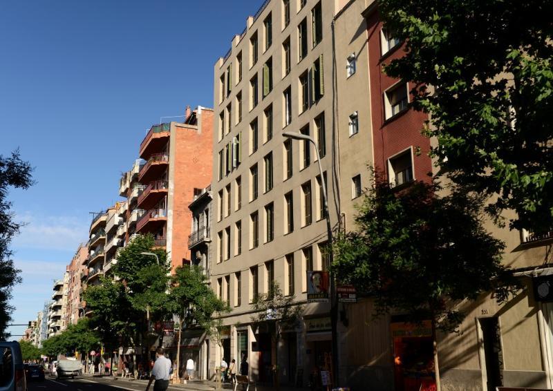 Pierre & Vacances Barcelona Sants Exterior photo